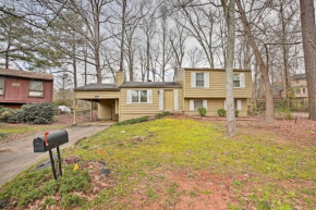 Quiet and Convenient Home 6 Mi to Stone Mtn!